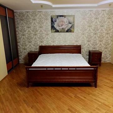 Довгострокова оренда 3к Квартира Грушевського Михайла вулиця