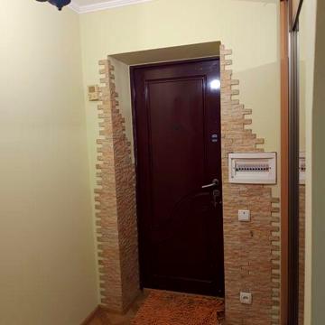 Продам квартиру у селищі Отинія