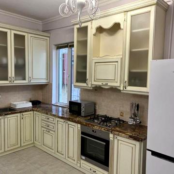 Здам 2х-рівневу Квартиру зі Своїм УКРИТЯМ  у ЦЕНТРІ!Софіївська,17.
