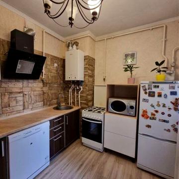 Продам однокіинатну квартиру ЖК Річ Таун