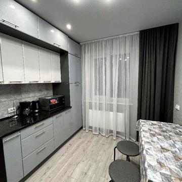 Продам квартиру! Військове містечко. Власник.