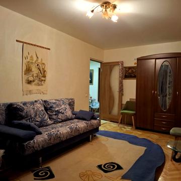 Тракторобудівників просп., 65