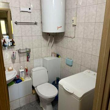 Продам  СРОЧНО 3-х кімнатну квартиру на Черьомушках! вул. Гайдара, 48