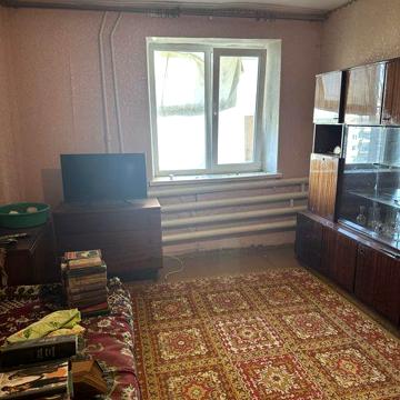 Продам 2-х кімнатну квартиру в м. Лозова