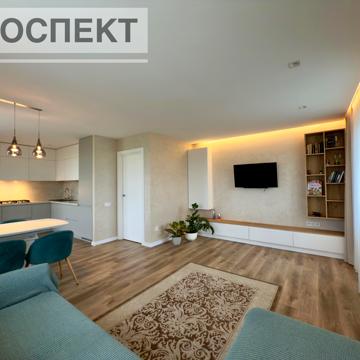 Михайла Лушпи просп., 2/2