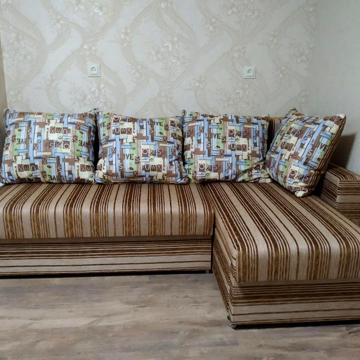 Доківська вул., 10