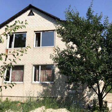 Продам дом на Баварии Сертификат - так. Торг.