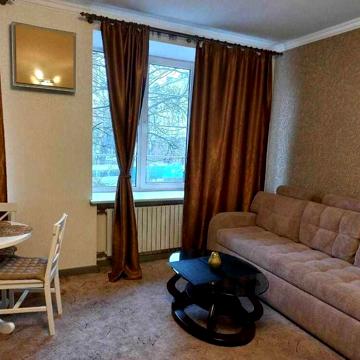 Сдается 1-к. квартира 47м² пр. Яворницького, 29