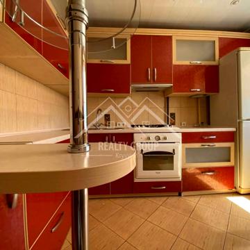 Миколи Вороного бульв. (Маршала Василевського), 28