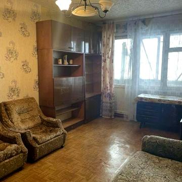 Академіка Заболотного вул., 10
