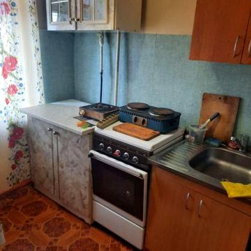 Аренда. 1 кім.малосімейка на Ластівці  2500 гривень