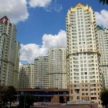 Продаж 1-к квартири 60 м², Солом’янка  ( метро Вокзальна ) ЖК Пори Року