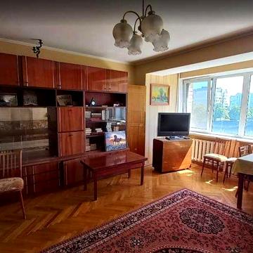 Продаж 3 кімнатної квартири в Центрі!
