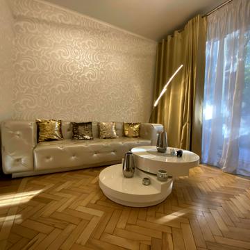 Пастера вул., 21