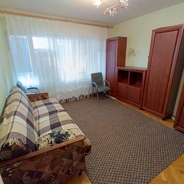 Докучаєвська вул., 16
