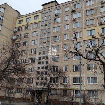 Продам 2-к квартиру 45.0м2. ул. Вершигоры Петра, 7А. 43000 $