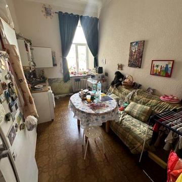 Продаж 3-к Лютеранська,7/10 Заньковецької метро Хрещатик 4 хв. пішки
