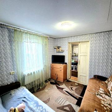 Центр частина будинку вул. Л. Українки 1 кімната без зручностей