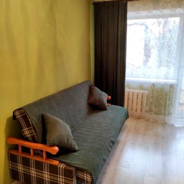 Героїв Крут вул. (Валентини Терешкової), 43