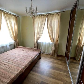 Продаж 2-х ком. квартира в Бучі, свіжий ремонт, ніхто не жив.