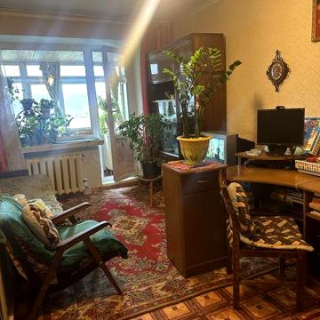 Терміново продам 1 кв центр міста