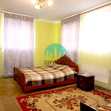 Грюнвальдська вул., 15