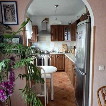Продам 2х уровневую 4к квартиру Голосеевская Васильковская Стельмаха 6
