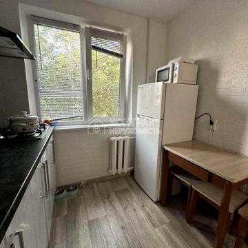 Оренда  1к кв біля метро Студенческа