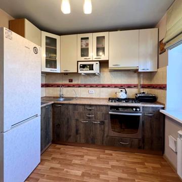 Запорізьке шосе, 80