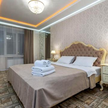 Квартира біля метро Вокзальна та ТЦ Україна