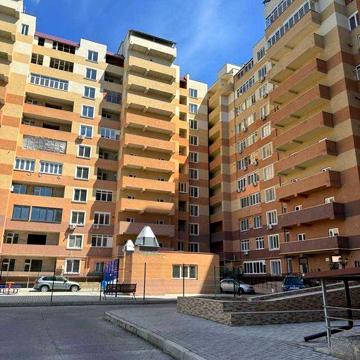 продам квартиру в новом кирпичном доме возле парка Победы ЖК Победа