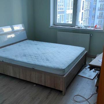 Здам 1 кімнатну в центрі вул. Княгинин 44
