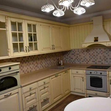 Михайла Максимовича вул. (Онуфрія Трутенка), 9-А