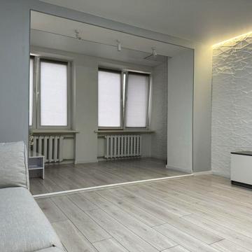 Продам квартиру 2-к Степана Рудницького 35