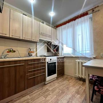 Вадима Гурова вул. (Постишева), 37