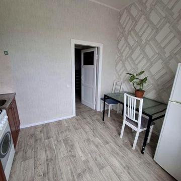 Продам СВОЮ 2х комнатную квартиру Титова, 2 с автономным отоплением