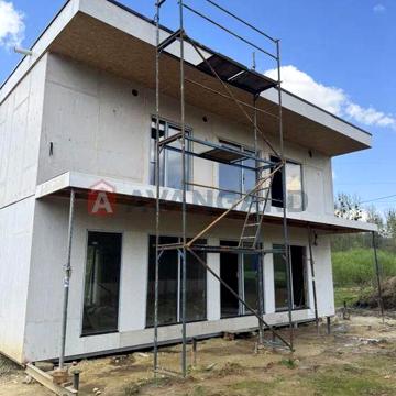 Продаж будинку Басівка + 4 сот. землі