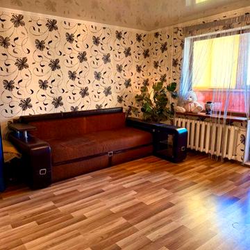 Здається простора 2-кімнатна квартира на довготривалий термін!
