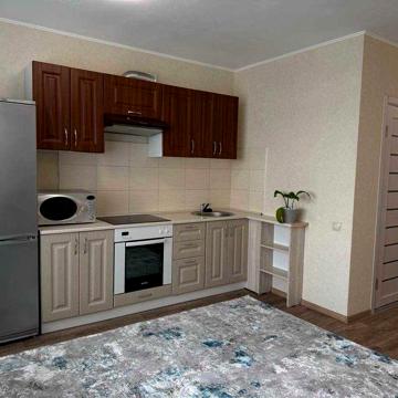 Оренда 1к квартира студія Гетьманська,1а