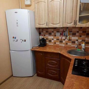 Продається 2 кімн.квартира на Шахті