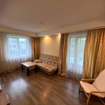 Продається шикарна  2х  кімнатна квартира на Березняках, вул Тичини 11