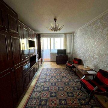 Продаж 3к квартири , Привокзальна 14 А , Позняки, Дарницький р-н.