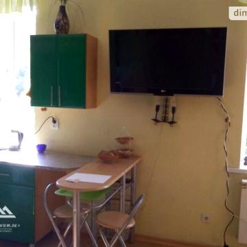 Продаж 3к Квартира Театральна вулиця