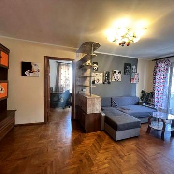 Оренда 2 кім. кв. в центрі міста по вул. Замковій