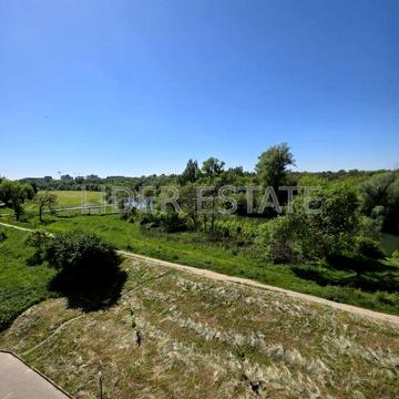 Продаж квартири в ЖК "Парус Riverside", Ужгород ЖК «Парус Riverside»