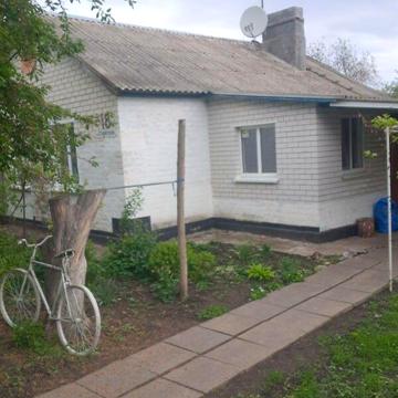 Продаж 3к Дім Будівельників вулиця
