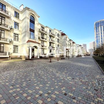 бульвар Французский, 64/1, Французский бульвар, Приморский, Одесса, Одесская 127000.0 USD