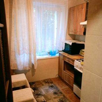 Сдам 1к квартиру правый берег на длительный срок