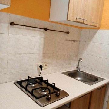 Бюджетна квартира -студія на Степана Руданського вул., 1-б