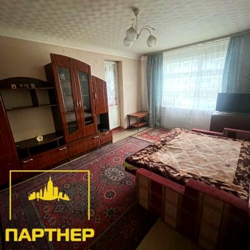 Героїв України вул. (Героїв Сталінграду), 34